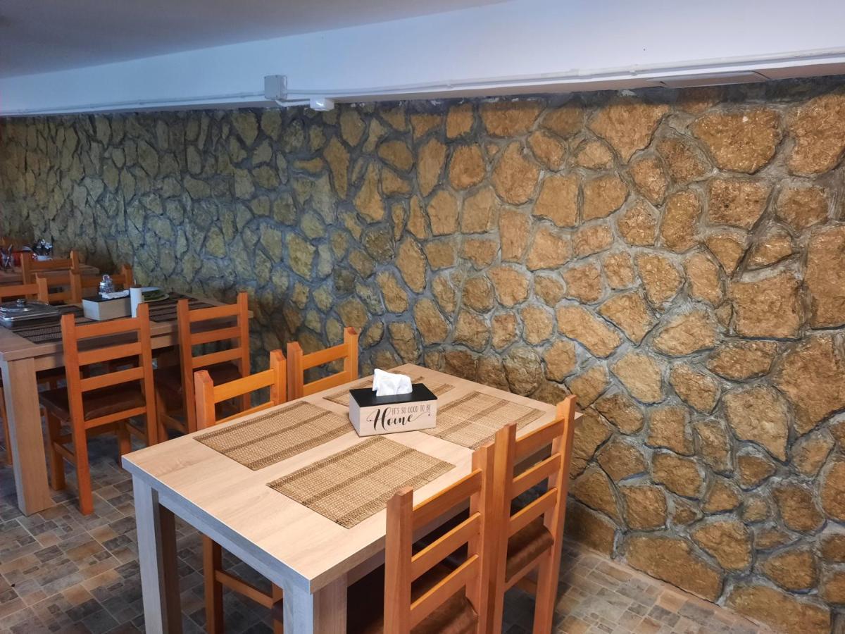 ホテル Casa Antonia Si Maria Ostrov エクステリア 写真